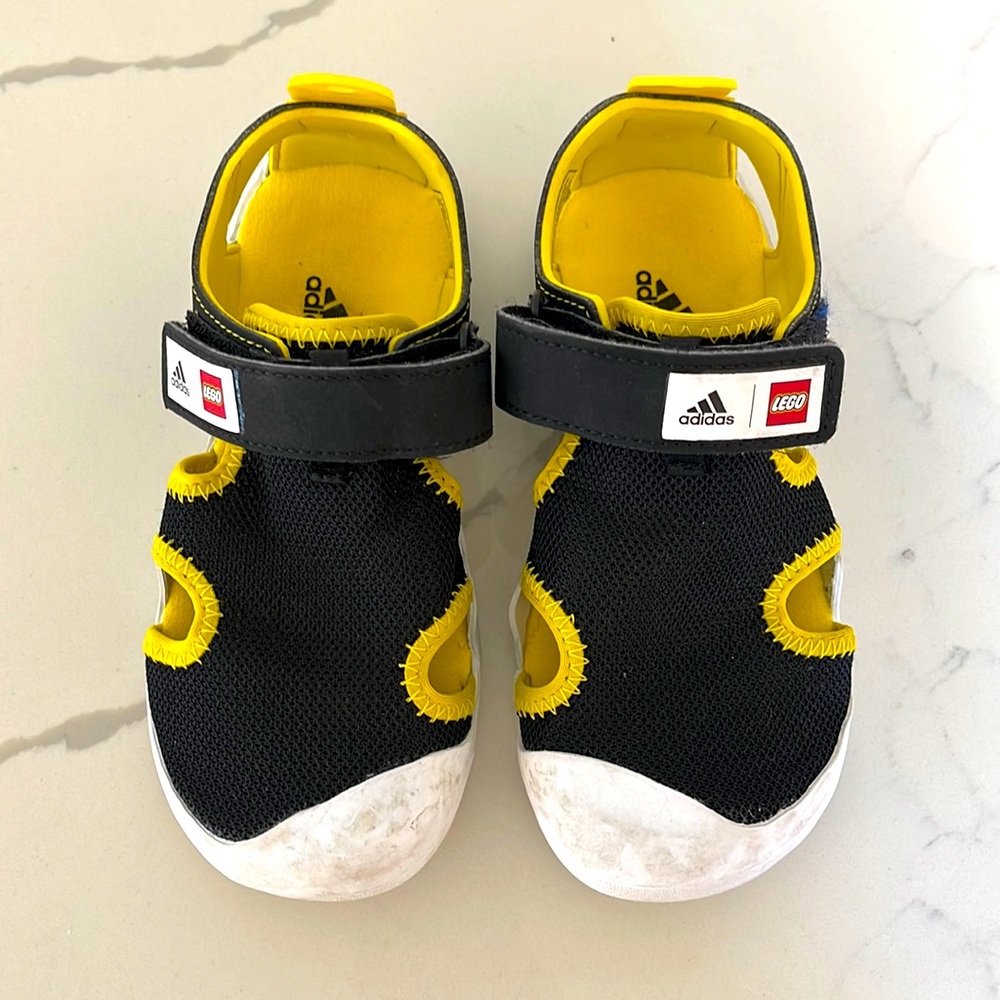 Adidas Toddler Boys Sandals / Water Shoes!